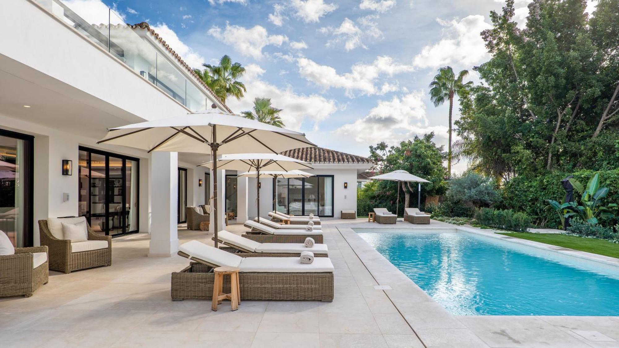 Auriga, Nueva Andalucia, Villa *